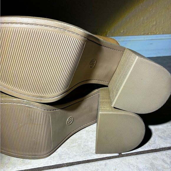 Universal Thread Platforms - Picture 5 of 7